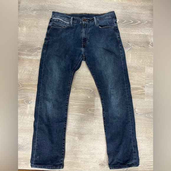 Dark Navy Blue Vintage Levi Jeans - Picture 2 of 4